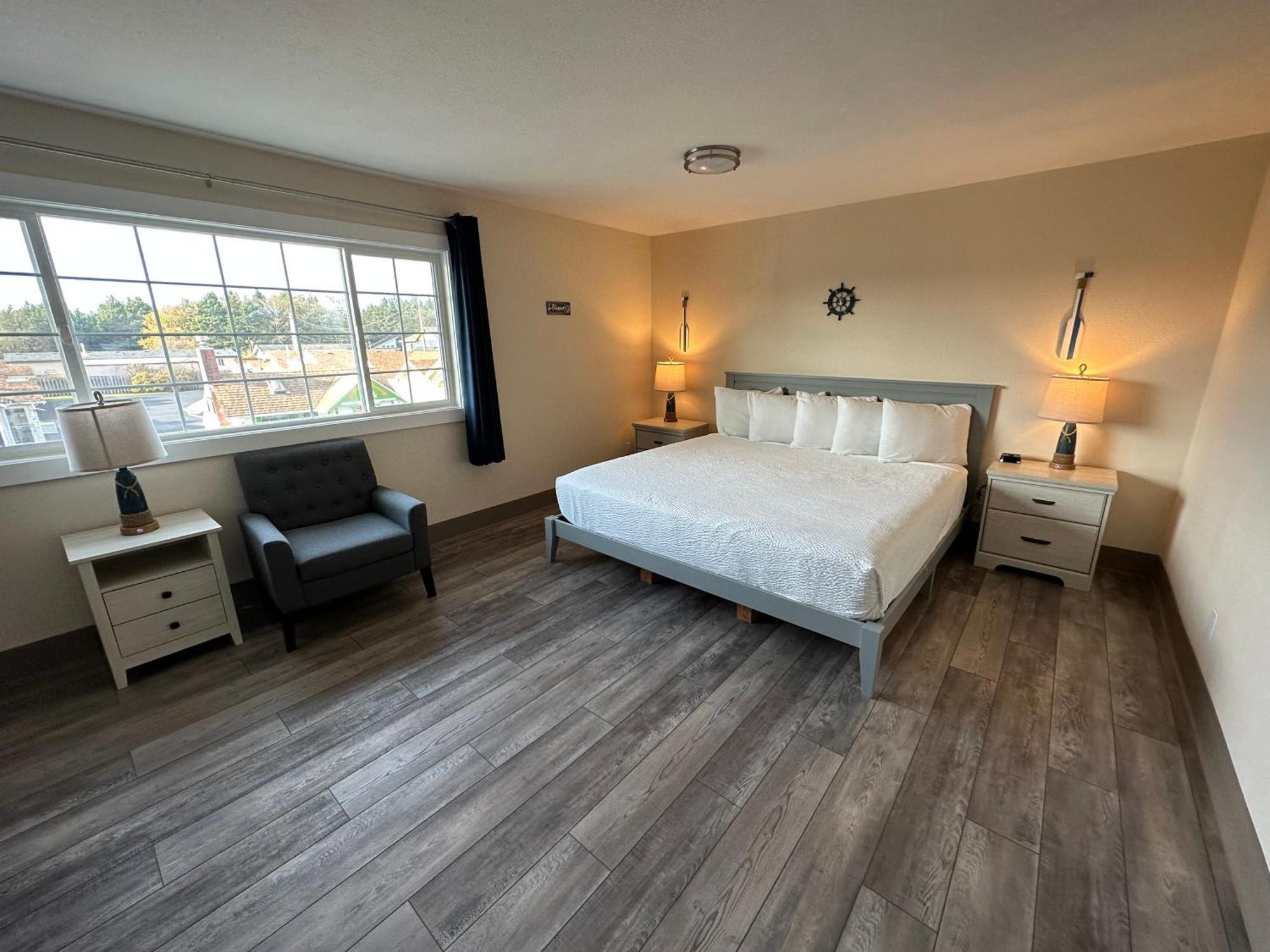 Coastal Inn And Suites Long Beach Ngoại thất bức ảnh