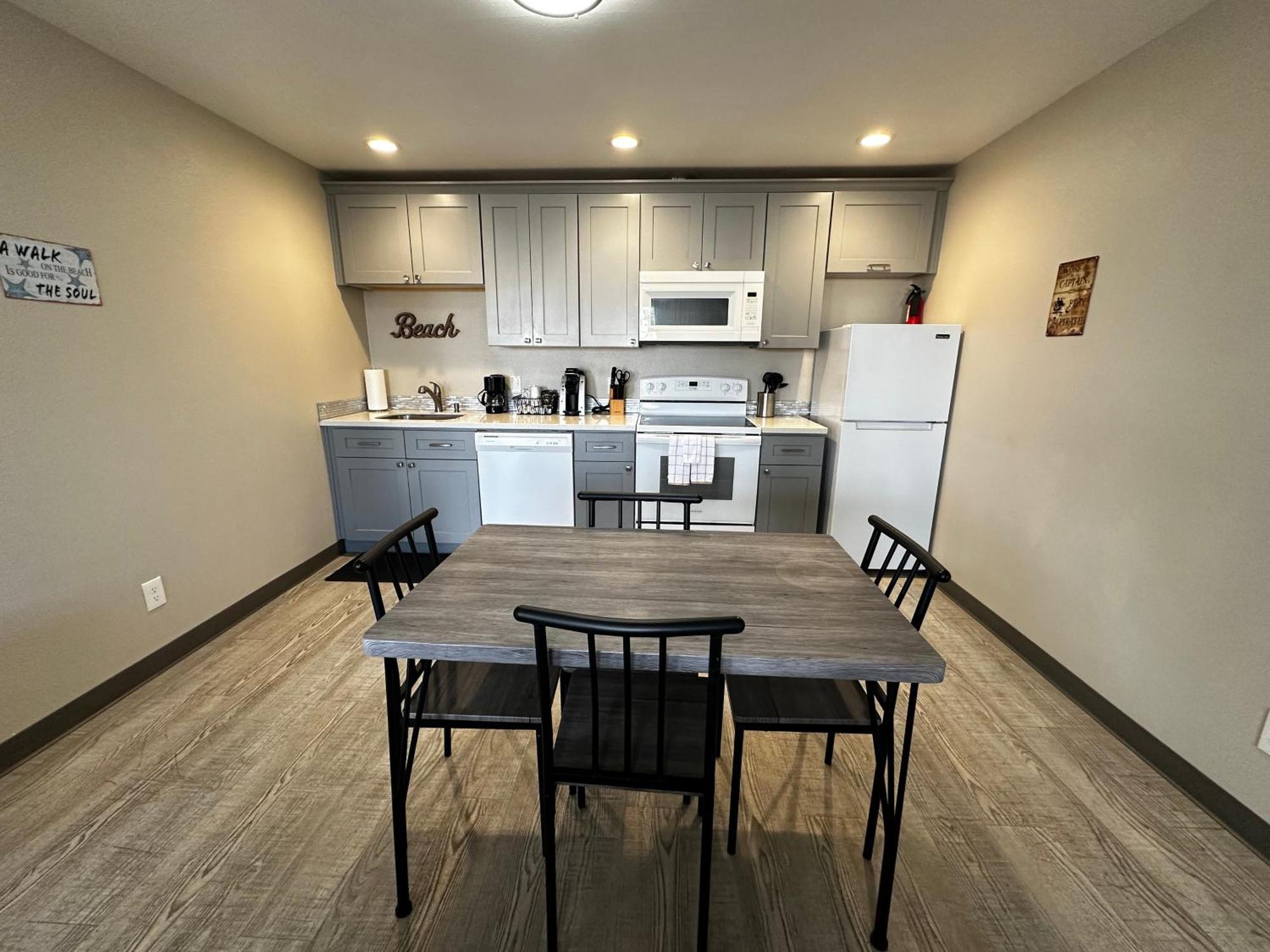 Coastal Inn And Suites Long Beach Ngoại thất bức ảnh