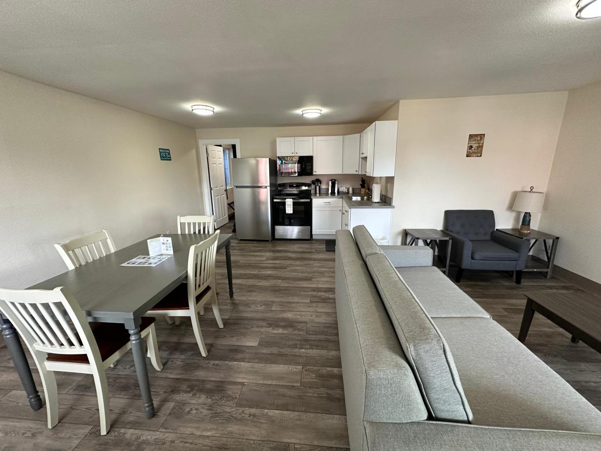 Coastal Inn And Suites Long Beach Ngoại thất bức ảnh