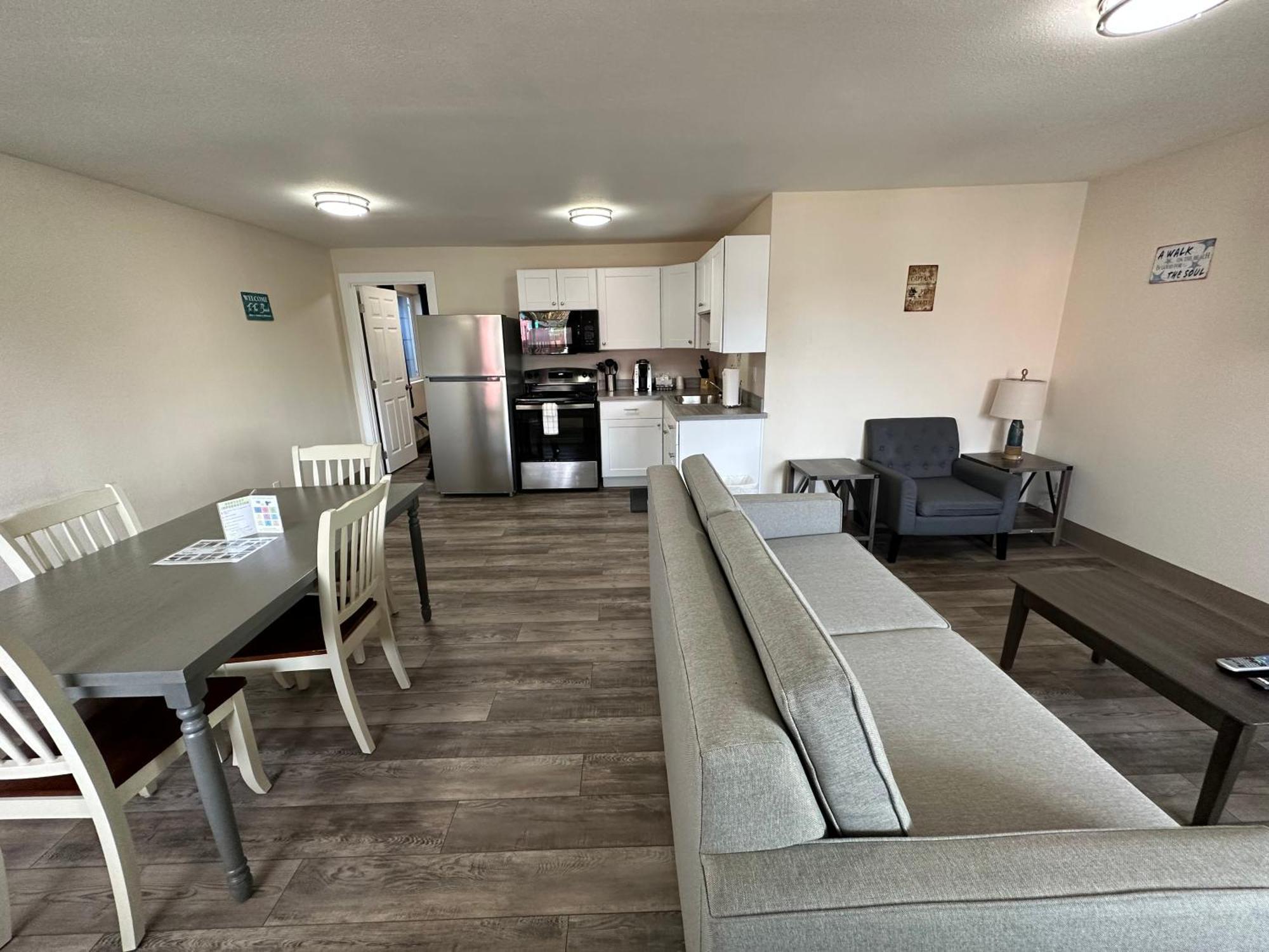 Coastal Inn And Suites Long Beach Phòng bức ảnh